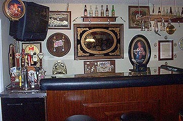Dr. Robert Warren's Bar